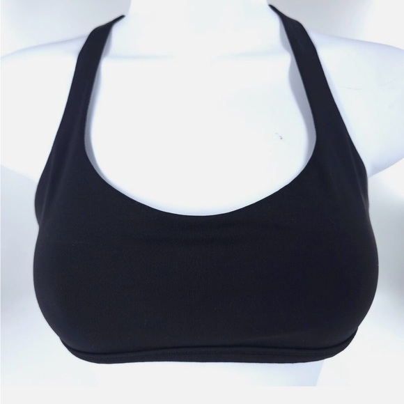Black Strappy Lululemon Sports bra Free To Be Wild - Picture 4 of 7